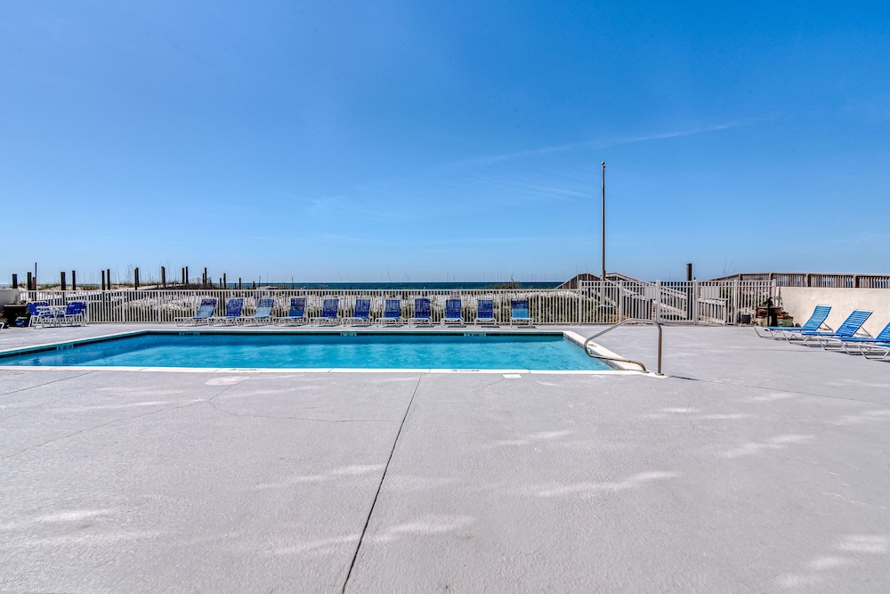 Gulf Tower 8b 2 Bedroom Condo by RedAwning - photo 21