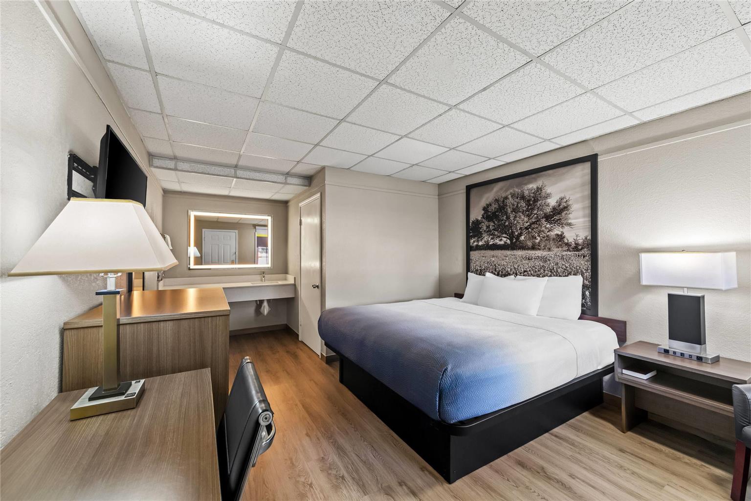 Super 8 by Wyndham Fredericksburg - photo 30