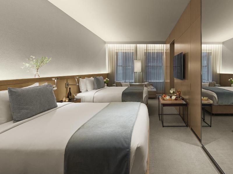 The Knickerbocker Hotel - photo 39