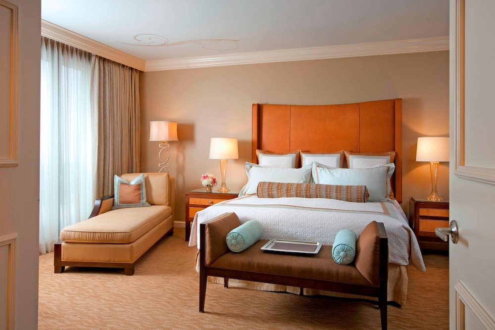 Houston Grand Hotel River Oaks - photo 13