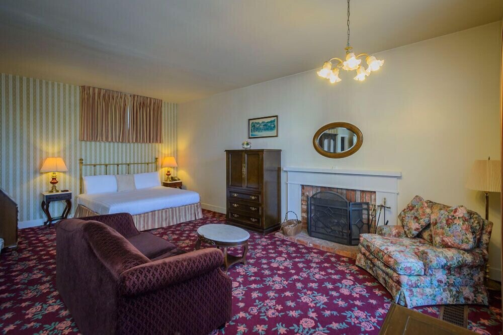 Hill House Inn - photo 7