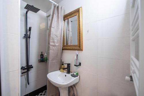 Old Town Booking Apartment