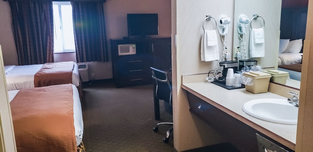 Inn America Lewiston - photo 32