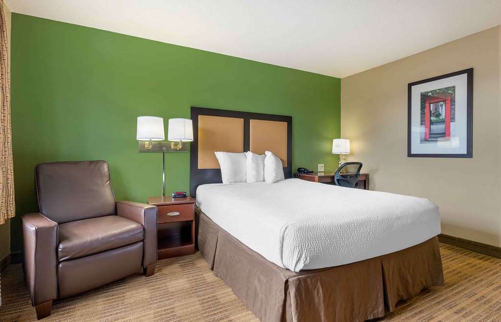 Extended Stay America Suites Chicago Romeoville Bollingbrook - photo 11
