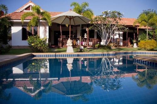 Banburi Villa 4 Bedroom Private Pool Villa — 4-Star Luxury Hotel in Krabi, Thailand