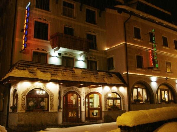 Albergo Scarpone — hotel in Forni Avoltri