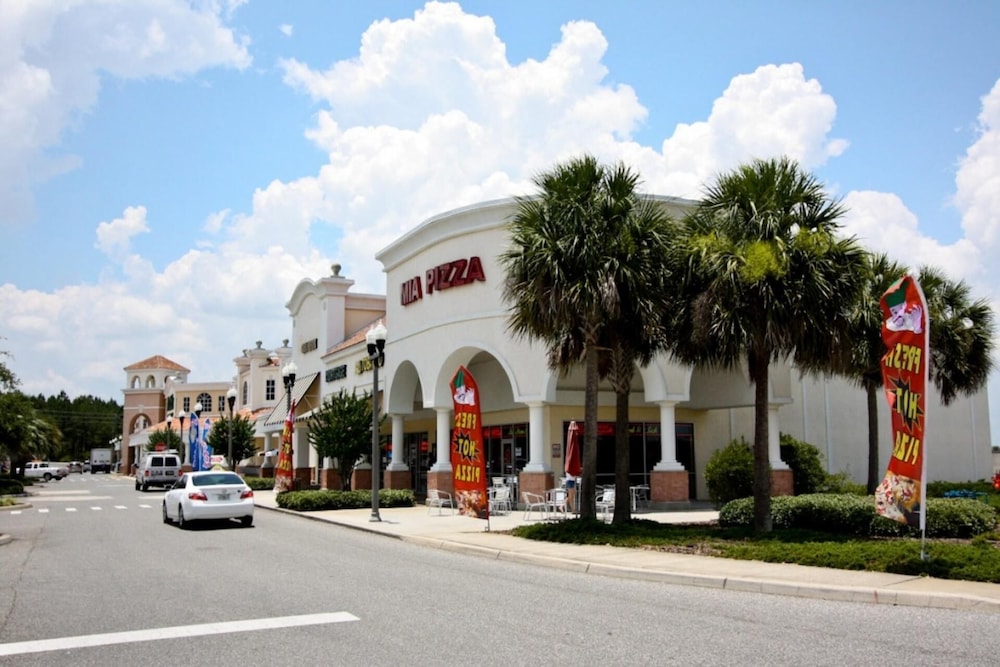 537 Regal Palms - photo 32