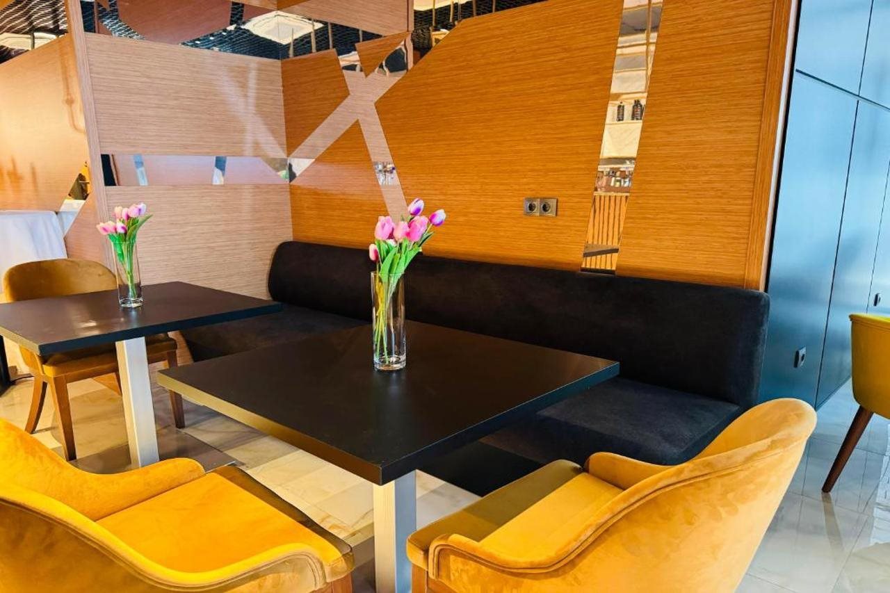 New wave apart hotel