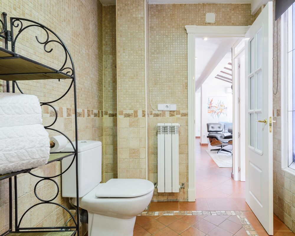 Private 2BD Chandler - carbon neutral hotel in Van Nuys