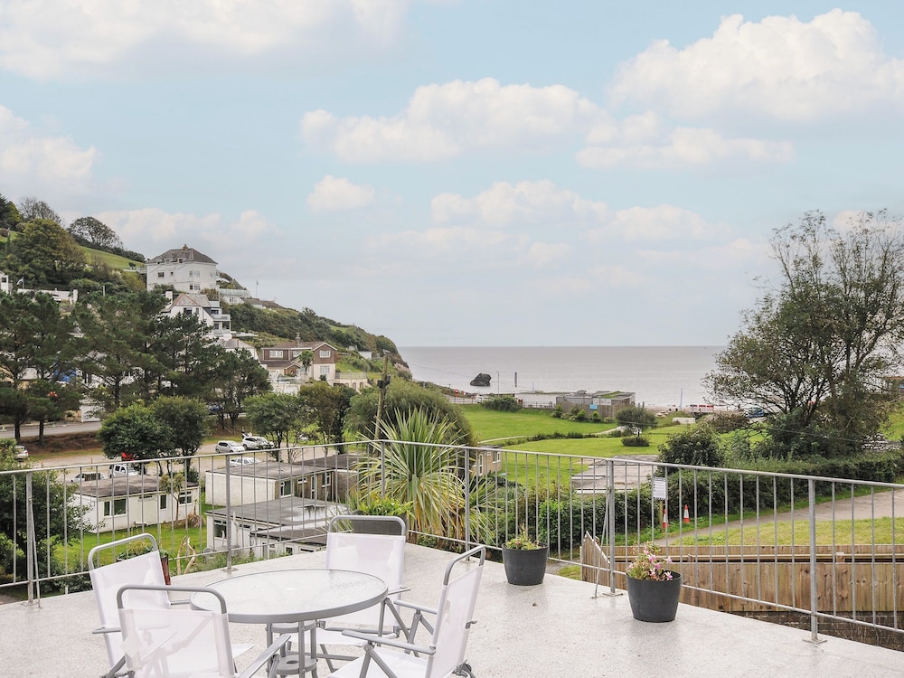 Shells Cottage — 4-Star Luxury Hotel in Looe, United Kingdom
