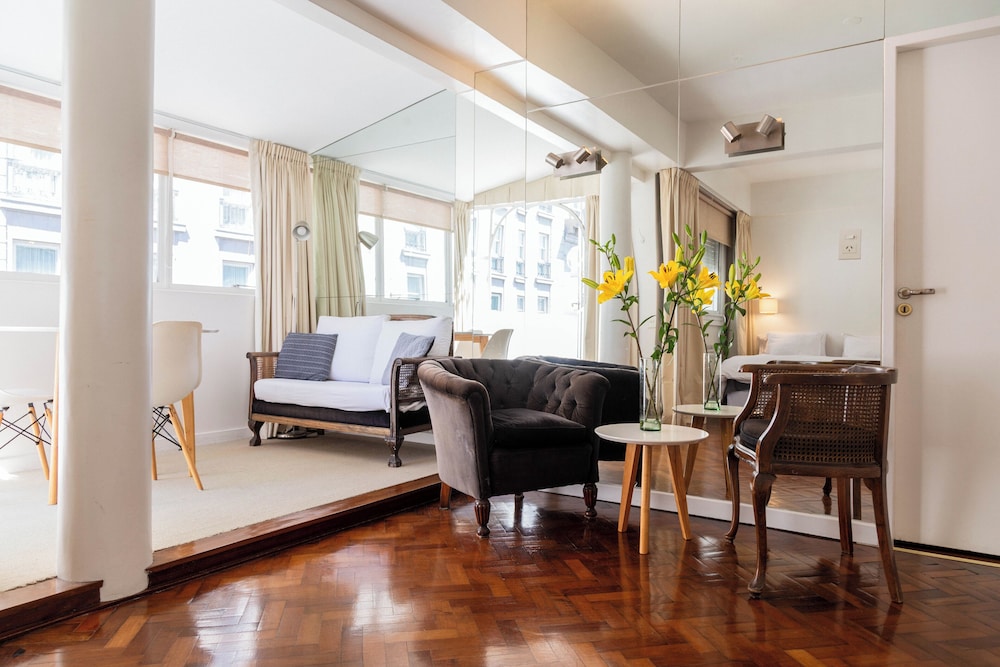 BT Homes Recoleta Ayacucho — 5-Star Luxury Hotel in Buenos Aires, Argentina