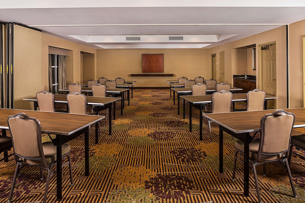 Homewood Suites by Hilton Boston Billerica - photo 22