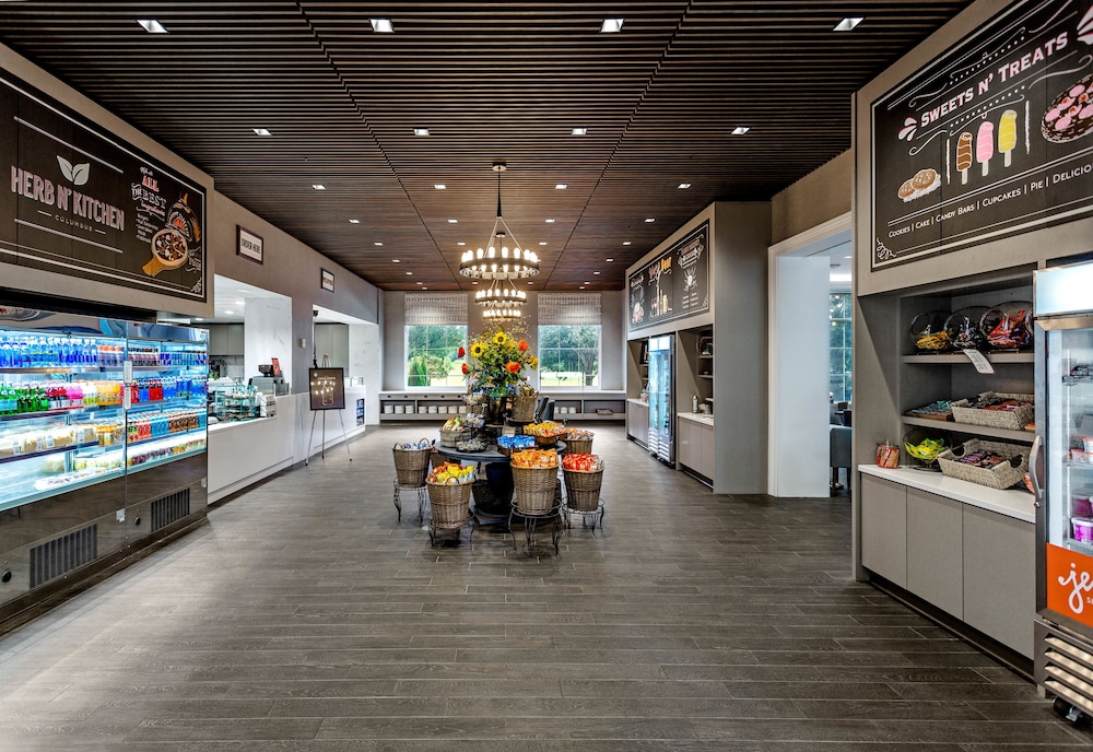 Hilton Columbus at Easton - photo 41