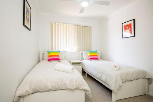 Sandy Rays 5 Mins Walk to Beach - last minute hotel in Culburra Beach