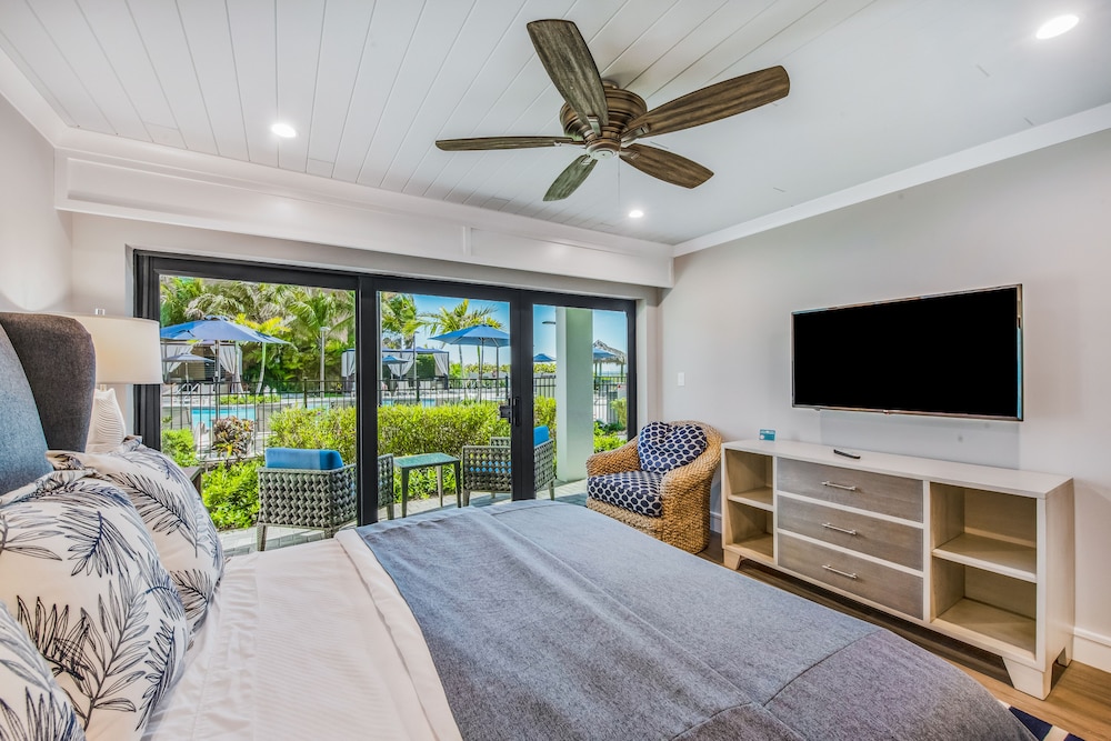 Anna Maria Beach Resort - photo 10
