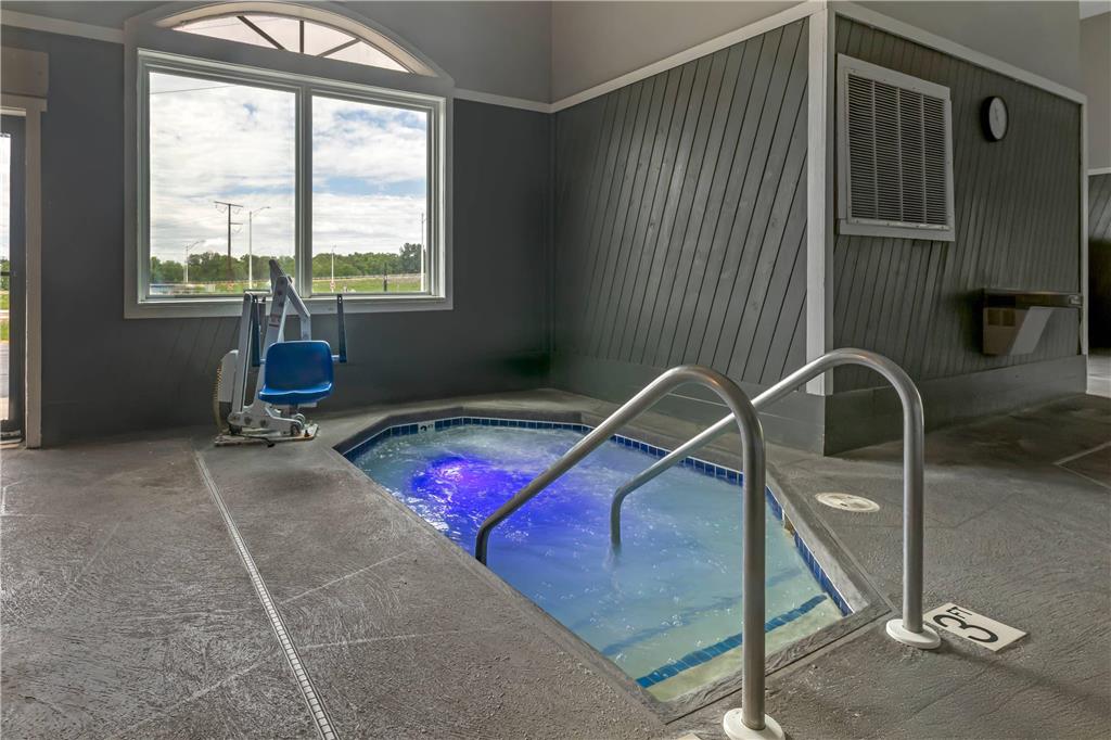 Quality Inn Mauston I 90 - photo 21