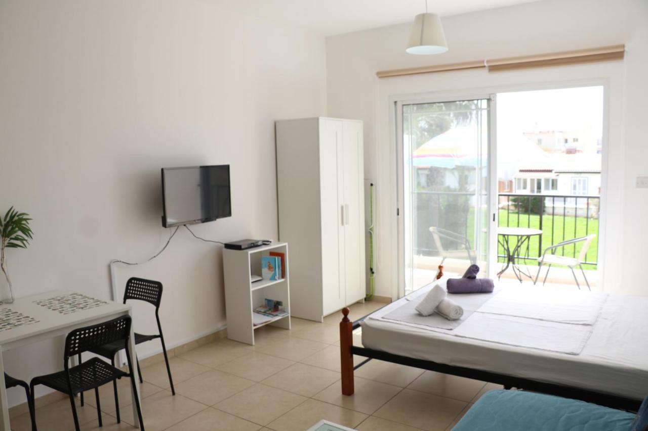 Apartment in Kato Pafos & 10 Min To Venus Beach
