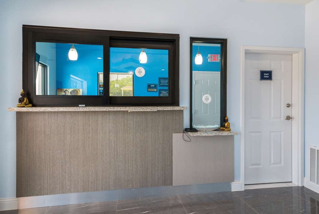 Americas Best Value Inn Aldine Westfield - photo 6