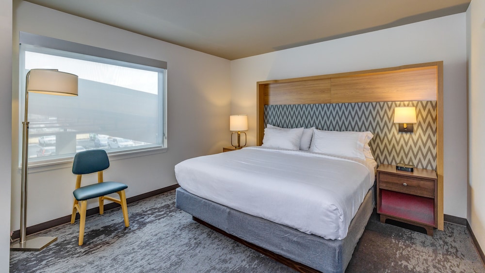 Holiday Inn & Suites Bellingham by IHG - photo 12