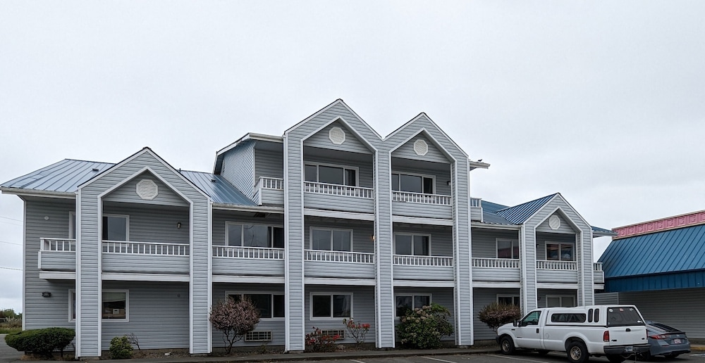 Bayview Inn - photo 38