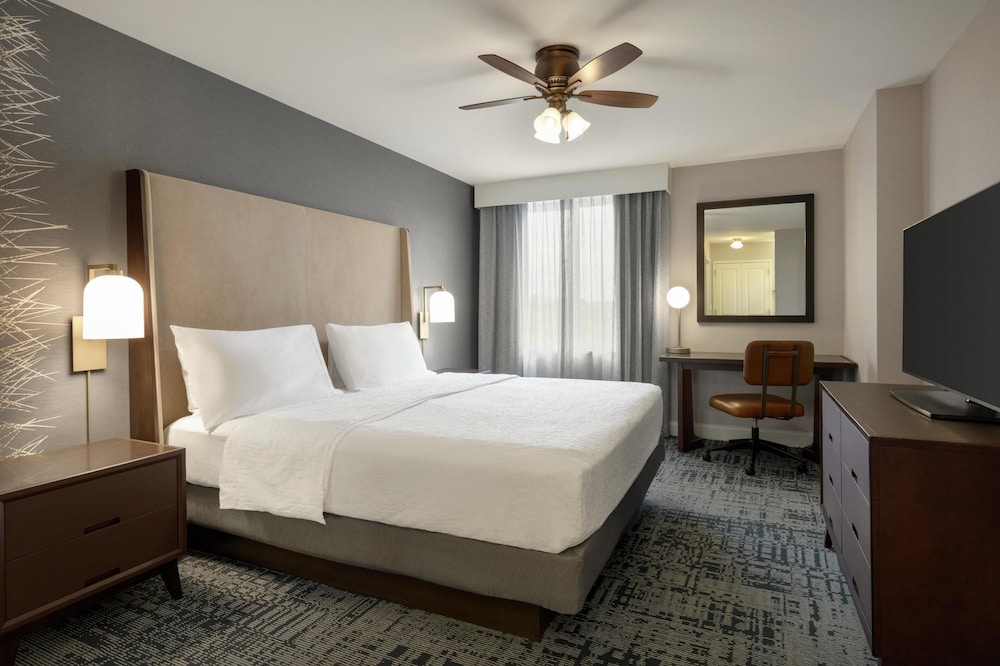 Homewood Suites by Hilton Burlington - photo 8