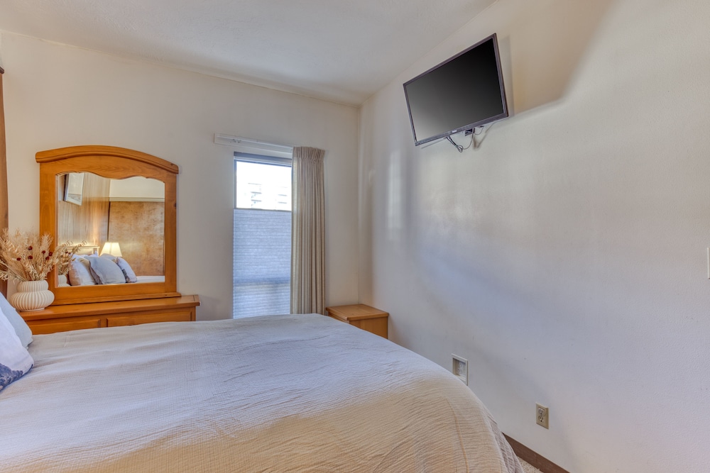 Sand & Sea Resort Condominiums - photo 184