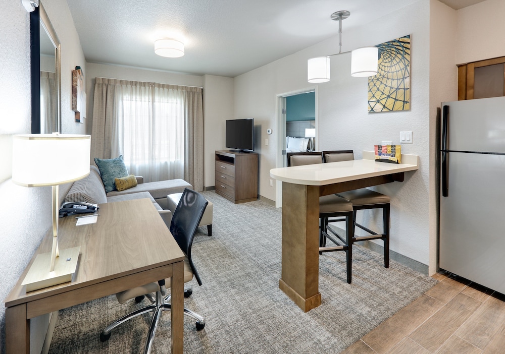 Staybridge Suites San Antonio Schertz by IHG - photo 13