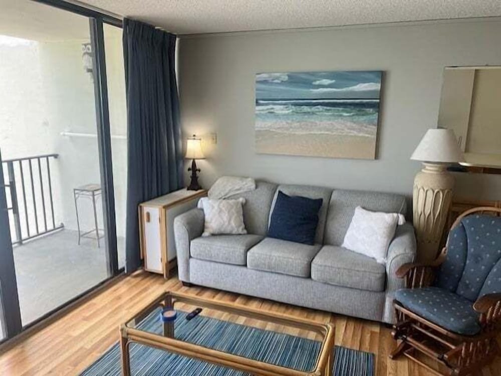 Royal Garden Resort 904 2 Bedroom Condo by RedAwning - photo 9