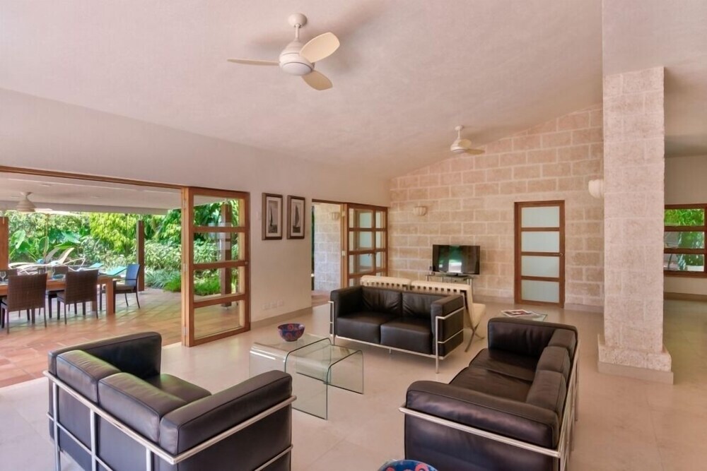 Villa Thespina on the Beach — 5-Star Luxury Hotel in Holetown, Barbados