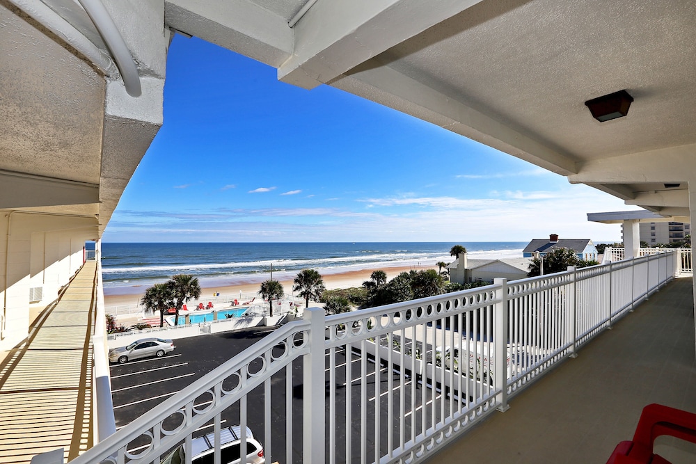 Chateau Mar Beach Resort - photo 50