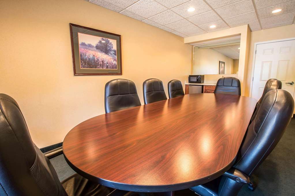 Quality Inn Greeneville Tusculum - photo 21