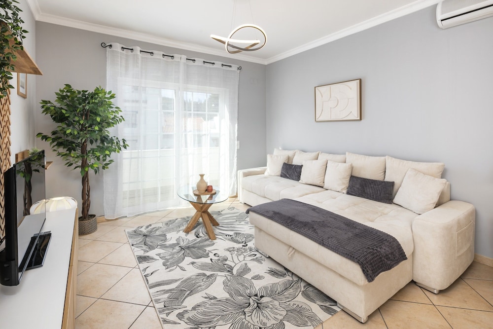 Apartment in center of Carvoeiro — 4-Star Luxury Hotel in Carvoeiro, Portugal