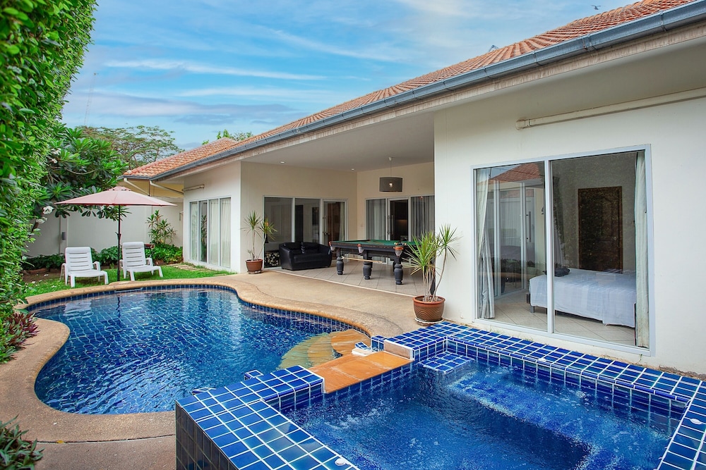 Magic Villa Pattaya — 4-Star Luxury Hotel in Pattaya, Thailand