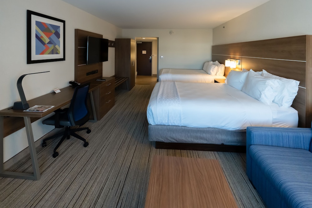 Holiday Inn Express Boston by IHG - photo 23