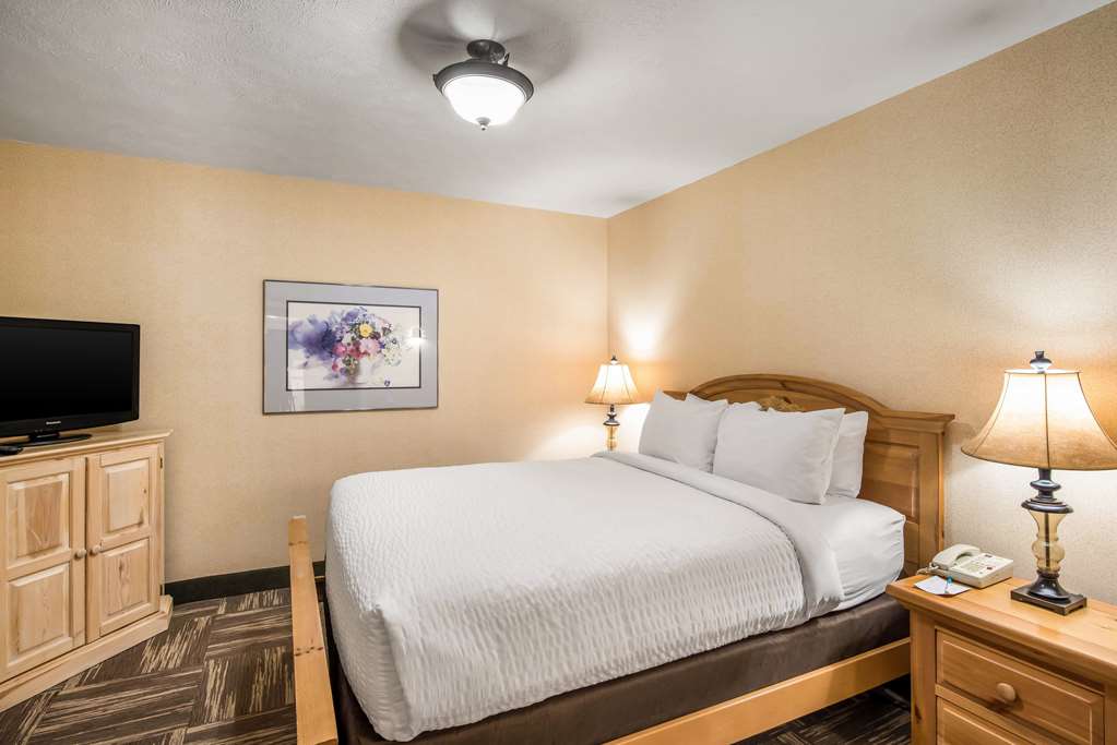 Clarion Inn Grand Junction - photo 37