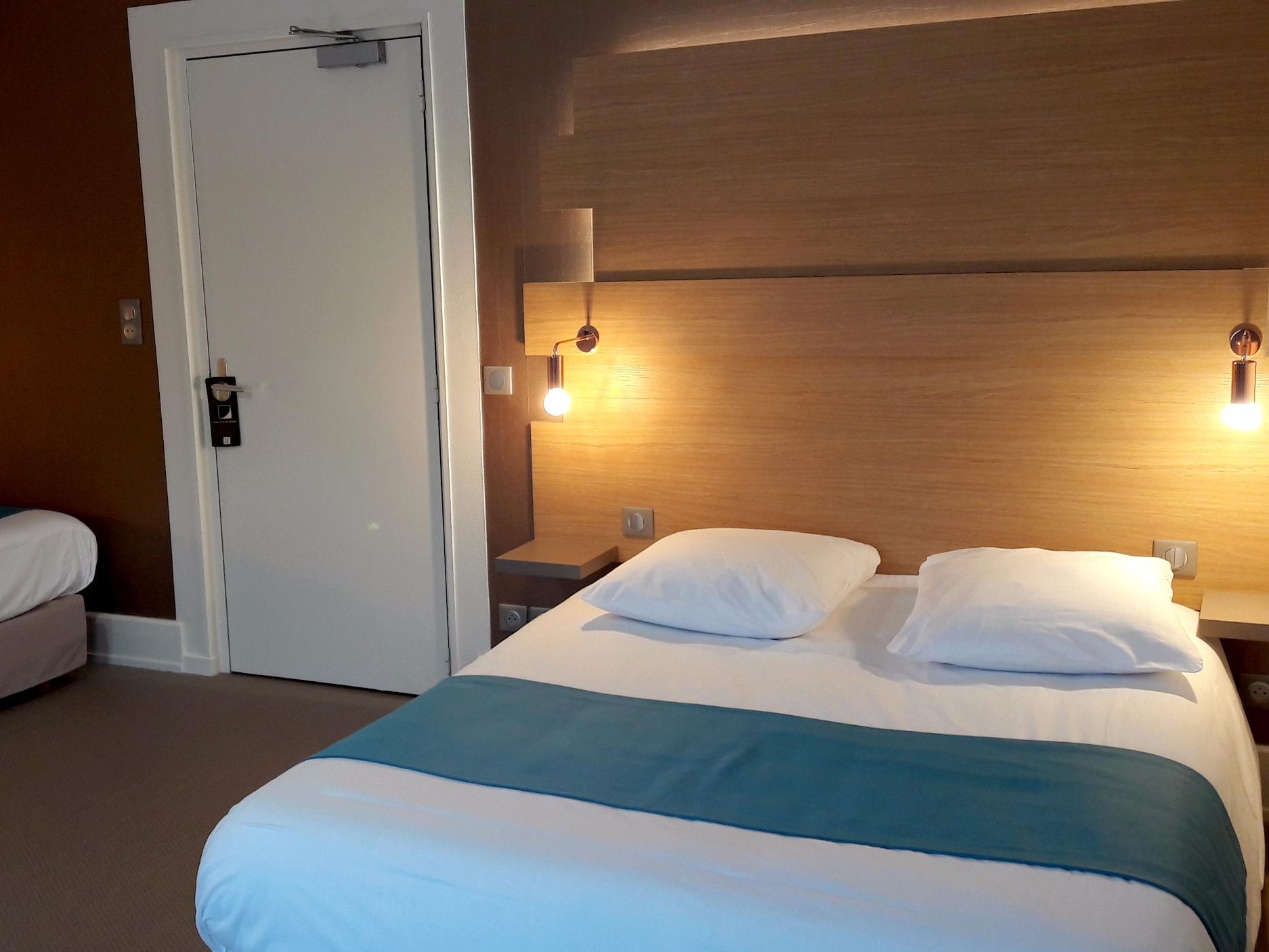 Logis Hôtel Du Pont in Pontarlier, France