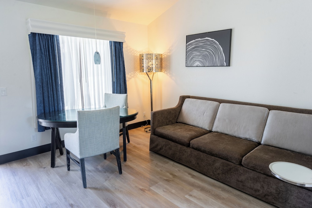 Sands Inn & Suites - photo 24