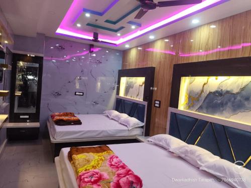 Hotel Dwarkadhish Tarapith - carbon neutral hotel in Unknown City