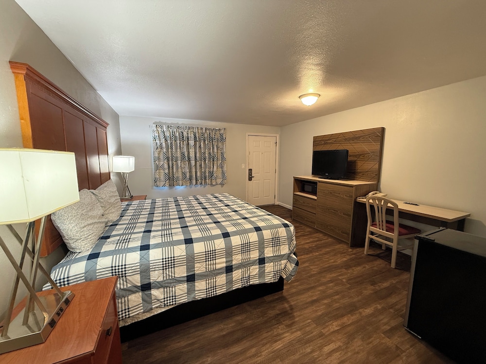 Budget Inn Bend by OYO - photo 6