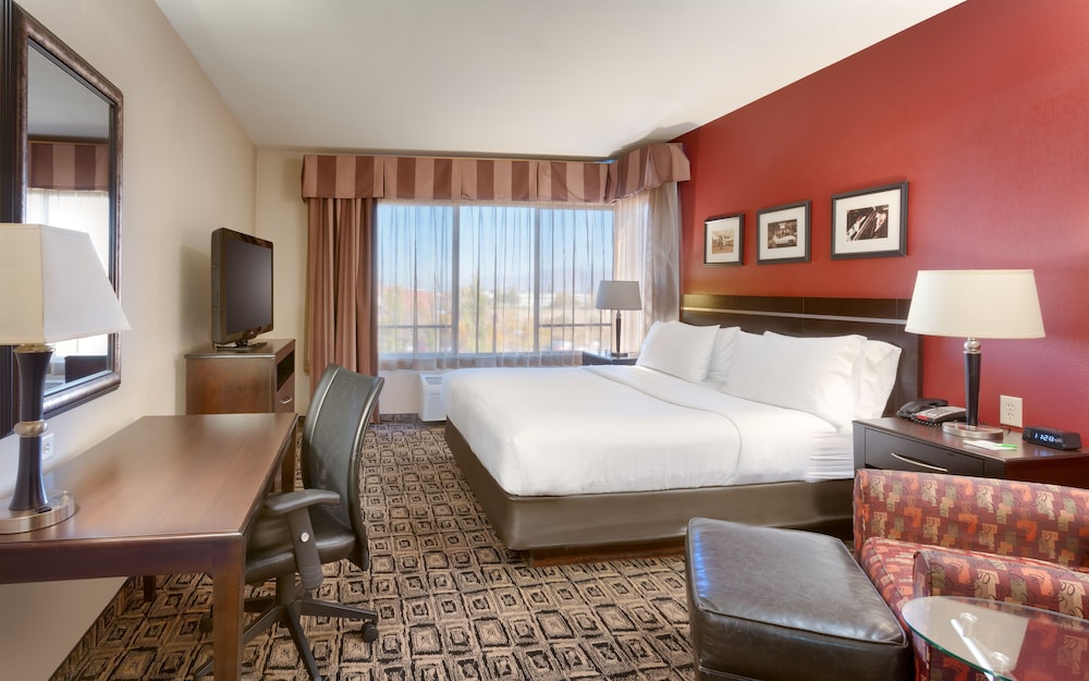 Holiday Inn Hotel & Suites Salt Lake City Airport West by IHG - photo 10