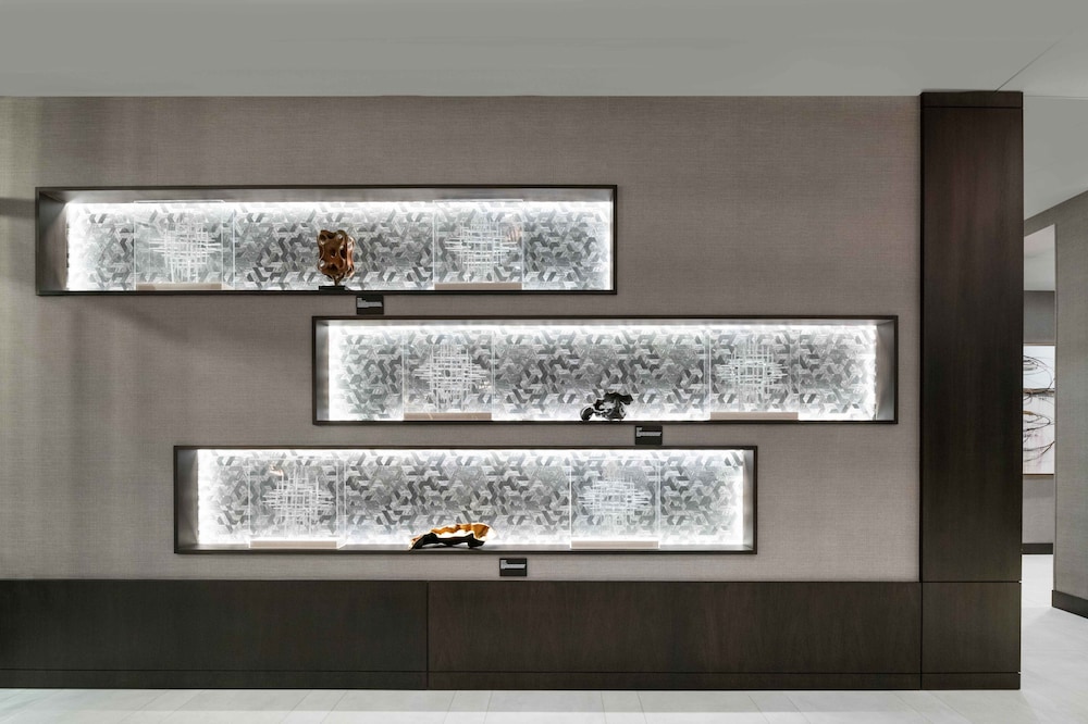 AC Hotel by Marriott Portsmouth - photo 2