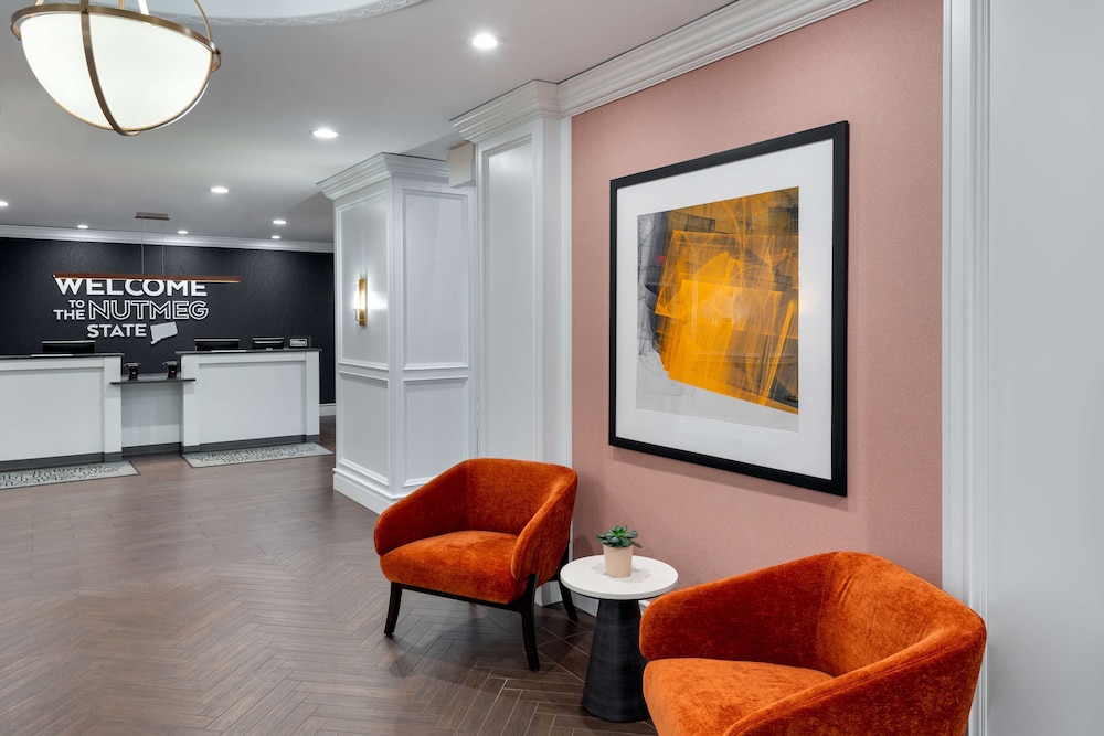 Hampton Inn & Suites Hartford Farmington - photo 5