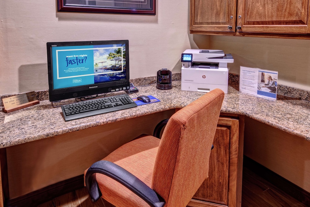 Hampton Inn Winchester - photo 38