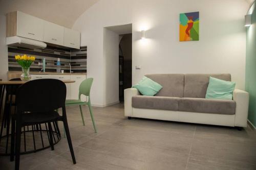 Intero Alloggio Chiaia — 4-Star Luxury Hotel in Naples, Italy