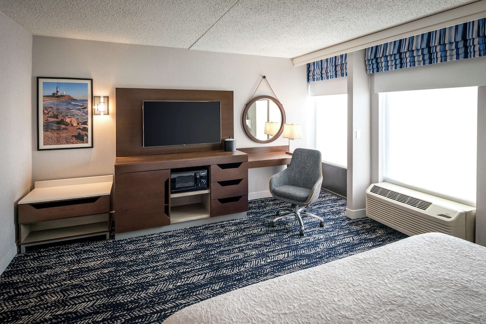 Hampton Inn Long Island Commack - photo 17