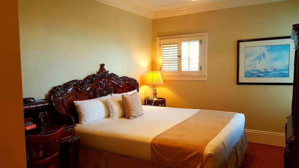 The Monterey Hotel - photo 7
