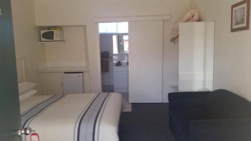 Omeo Motel — Bright — photo 2