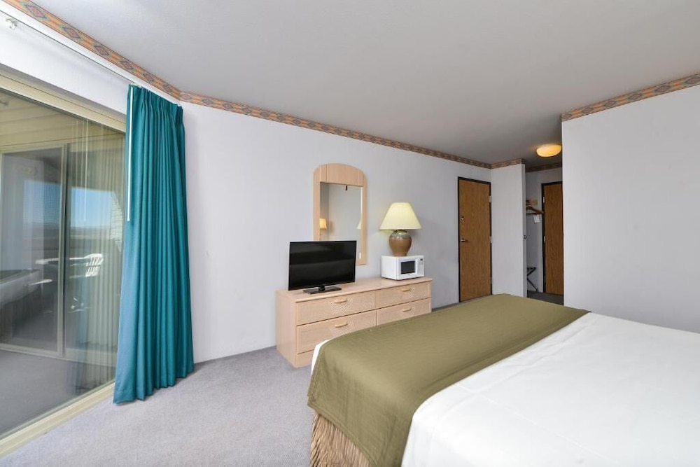 West Star Hotel - photo 15