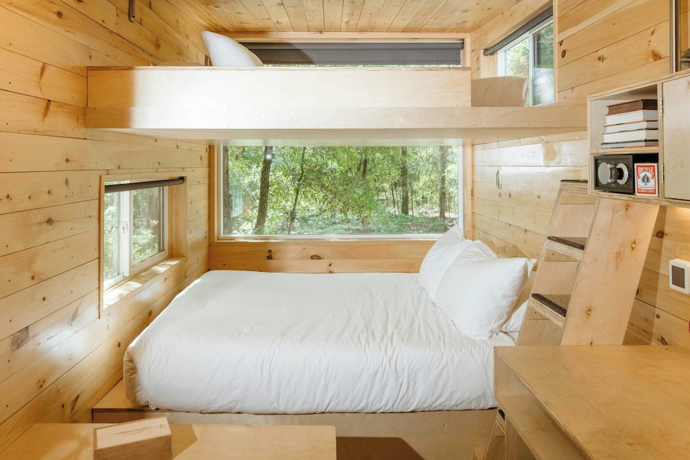 Postcard Cabins Machimoodus - photo 8