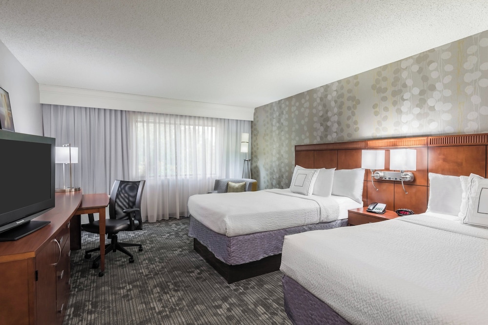 Courtyard by Marriott Mobile - photo 8